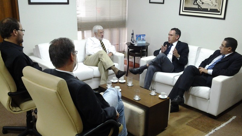 Agergs e Corsan trabalham para melhoria no saneamento para os gaúchos