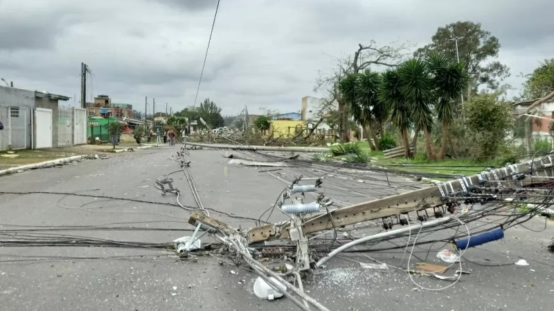 Poste caído