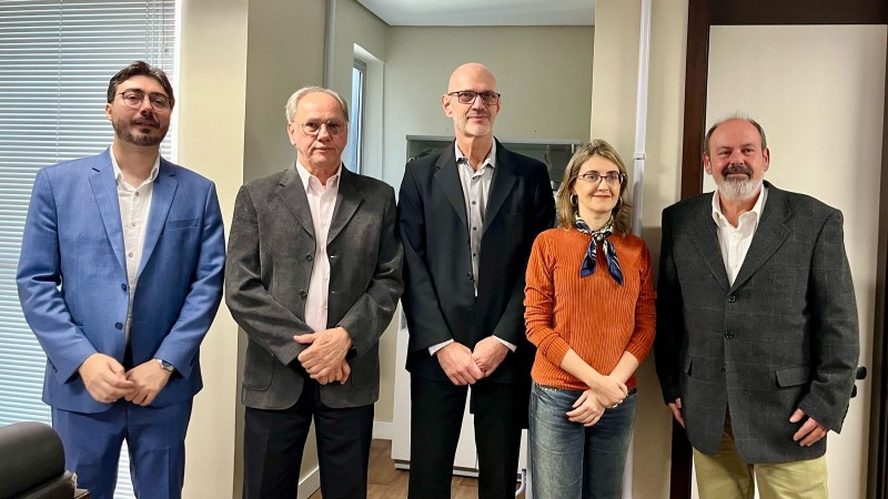 Lucas Fuhr, Algir Lorenzon, Marcelo Spilki, Luciana Luso de Carvalho e Ricardo Giuliani